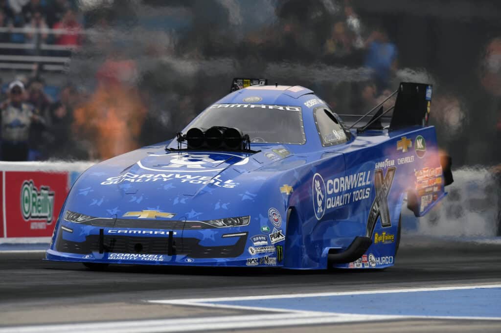 ROBERT HIGHT AND CORNWELL TOOLS HOPE TO CLOSE BANDIMERE RACEWAY WITH  CONSECUTIVE VICTORIES - John Force Racing